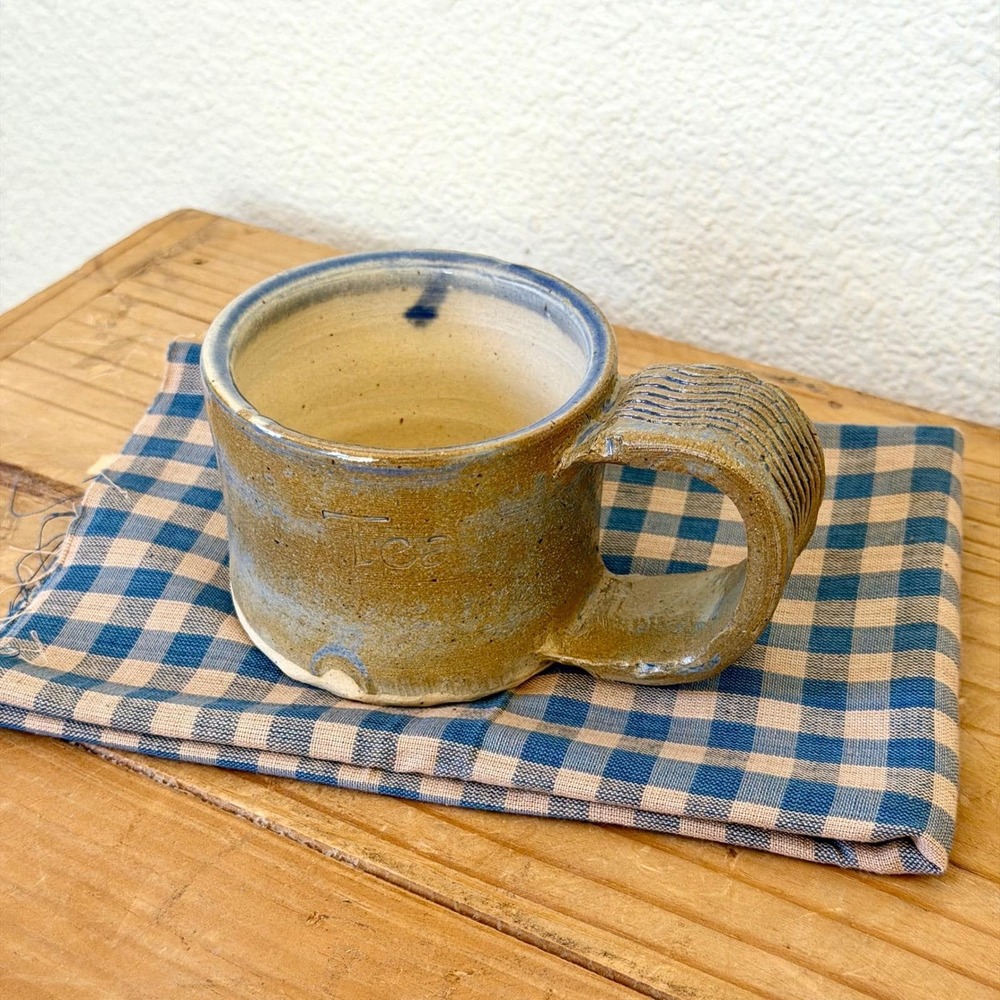 Studio Pottery Tea Mug Amber Glaze Coil Handle Signed Handmade‎ Stoneware Cup